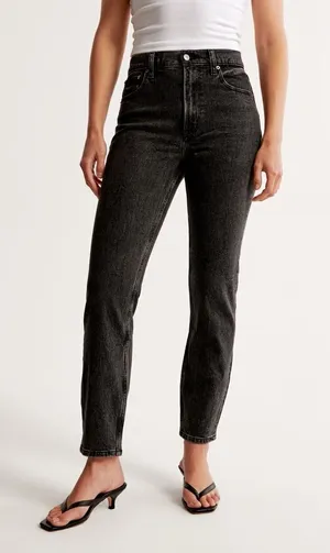✨Abercrombie & Fitch High Rise Mom Black Sz 26/2 Jeans✨ thumbnail 1