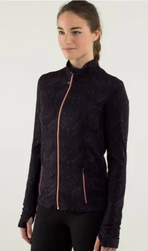 Lululemon Forme Baroque Deep Zinfandel Print Full Zip Jacket‎ Women's Size 8 thumbnail 1