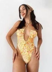 Swimsuit thumbnail 2