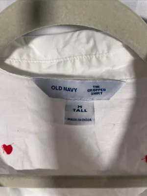 Old Navy Womens Heart Cropped Button Down Shirt Medium Tall New With Tags thumbnail 2