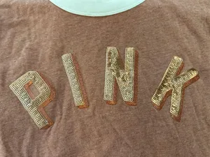 Victoria’s Secret PINK T-shirt thumbnail 3