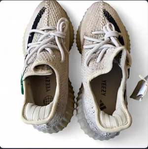 Yeezy Boost 350 V2 Adidas in Color Slate thumbnail 4