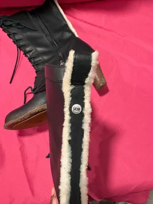 UGG Black Leather Heeled Lace-Up Boots with Cream Shearling Trim thumbnail 7