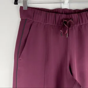 Lululemon On the Right Track Track Pants thumbnail 4