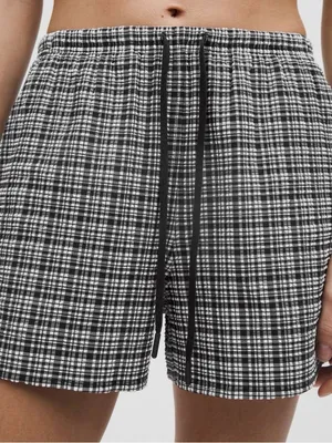 Lululemon Seersucker Check Mid-Rise Pull-On Short 3" thumbnail 3