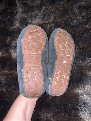 black raven UGG Dakota moccasins cozy sheepskin lining shoes loafers 6 thumbnail 5