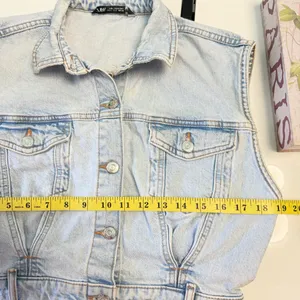 ✨ ZARA Light Wash Denim Vest Mini Dress | Size L | Button Front Sleeveless 👗 thumbnail 14