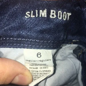 American Eagle kick boot raw hem western size 6 jeans thumbnail 3