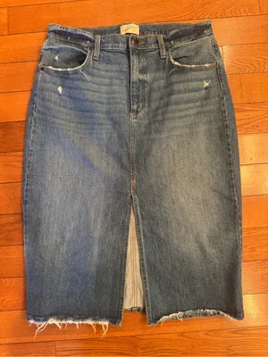 Universal Threads High-Waisted Denim Midi Skirt with Front Slit Size 14 EUC thumbnail 2