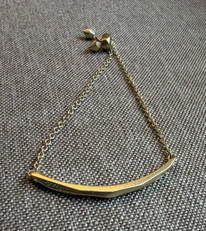 Kendra Scott Gold Curved Bar Bracelet with Polished Finish thumbnail 1