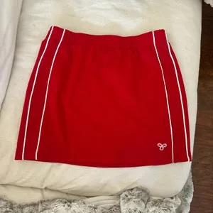 TNA red mini tennis active skirt thumbnail 2