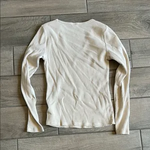 Old Navy Cream Ribbed Fitted Long Sleeve Tee thumbnail 5
