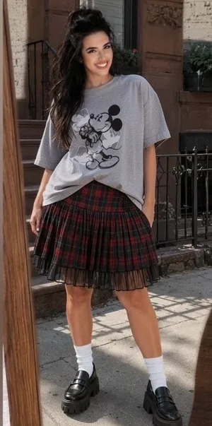 Vintage Disney Store Mickey Mouse Sketch Graphic Tee XL Made in USA Grey thumbnail 1