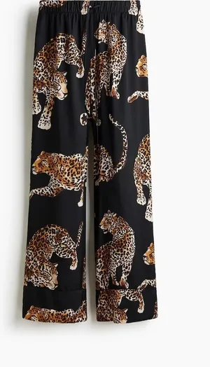 H&M Wide Leg Pull on Tiger Print Pants Black Medium thumbnail 1
