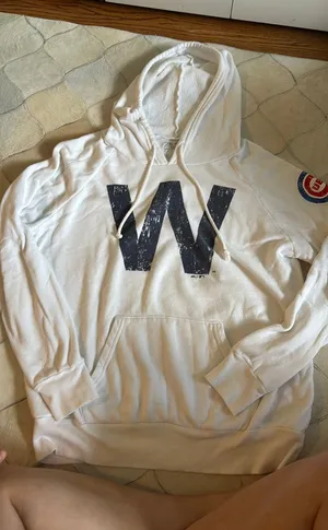 Majestic Chicago cubs sweatshirt thumbnail 1