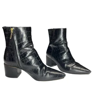 Thursday Boot Co Luna Black Croc Leather Ankle‎ Boots Size 6 EUC thumbnail 4