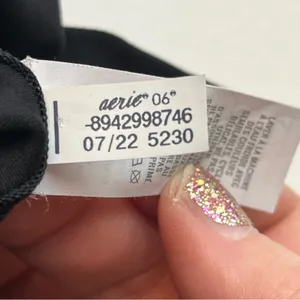 Offline by Aerie Real Me‎ Flare Crossover Leggings Womens Size Medium Black thumbnail 3