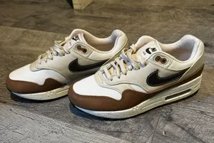 Nike Air Max thumbnail 1