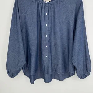 Outerknown Button Front Blouse Small Blue Chambray Coastal Boho Sustainable Top thumbnail 4