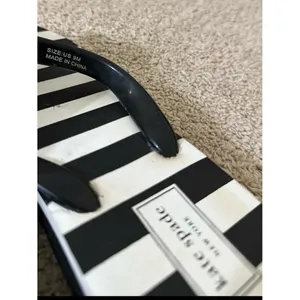 Kate spade flip flops thumbnail 4