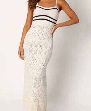 Black and white knit dress Size M thumbnail 1