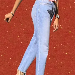 High waisted mom jeans thumbnail 2