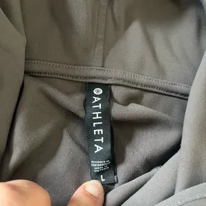 Athleta Gray Sweatshirts & Hoodies‎ Casual Collection thumbnail 3