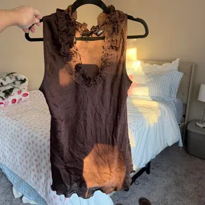 New directions Brown Oversized Drapey Ruffle Blouse Size L thumbnail 3