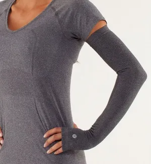 Lululemon OS Lululemon Swiftly Arm Warmer Striped Thumbhole Athletic Gorpcore thumbnail 1