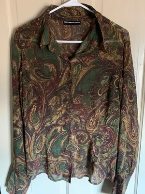 button up thumbnail 1