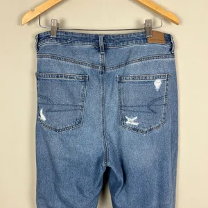 American Eagle Mom Jeans Womens 12 R Distressed‎ Light Blue Denim Casual thumbnail 11