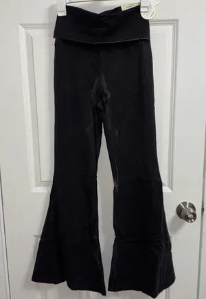 Aerie OFFLINE Flare Leggings NEW with flaws thumbnail 1