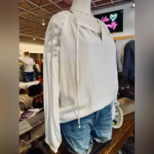 Boho White Lace Sleeve Peasant Blouse – Women’s XL Flowy Romantic Top thumbnail 2