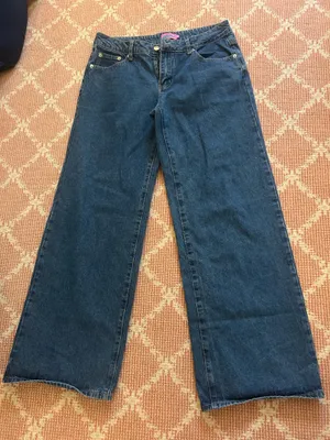 Edikted Jeans thumbnail 1