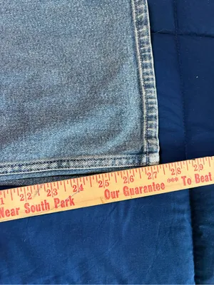 Hollister Jeans Women Hi-Rise Straight Distressed Denim 18 Short New thumbnail 6