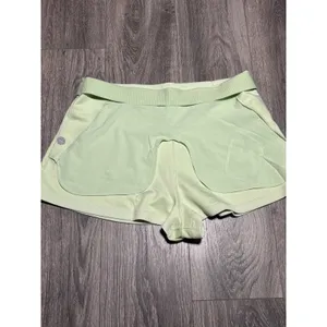 Lululemon Ribbed Softstreme High-Rise Short 2" Kohlrabi Green Size 14 thumbnail 9
