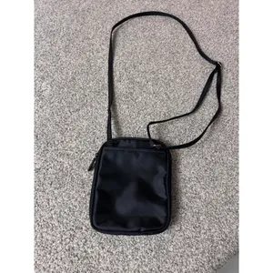 G-Force Black Nylon Crossbody Travel Bag Small Utility Pouch with ID‎ Window thumbnail 9