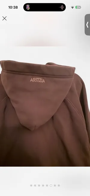 Aritzia hoodie and jogger sweatpants thumbnail 8