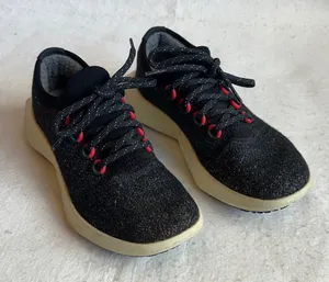 Allbirds Wool Tree Dasher Sneakers in Heathered black size W8 thumbnail 1