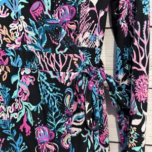 NWOT Lilly Pulitzer Multicolor Floral Wrap Romper - Pink, Blue, Teal! Size Large thumbnail 5