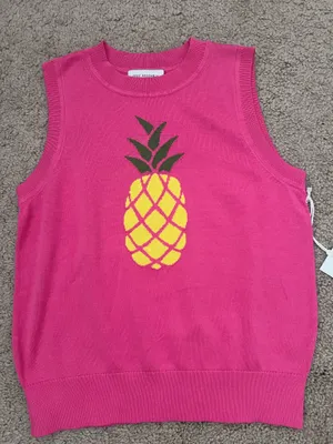 Women’s Top thumbnail 1