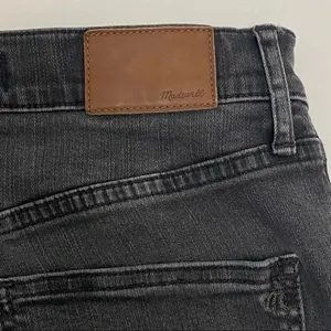 Madewell 9" High Riser Skinny Jeans Black Wash Denim Stretch Women’s Size 25 thumbnail 7