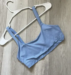 Alo Sports Bra glitter square neck pullover womens Blue (small) sparkly workout thumbnail 1