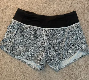 Lululemon 2.5" Speed Up Shorts 4  thumbnail 1