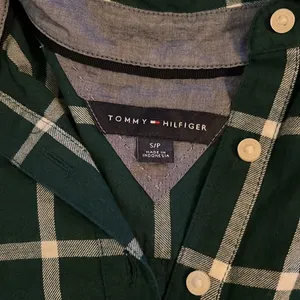 Tommy Hilfiger small green blouse thumbnail 5