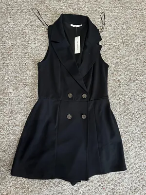 Francesca’s Romper  thumbnail 2