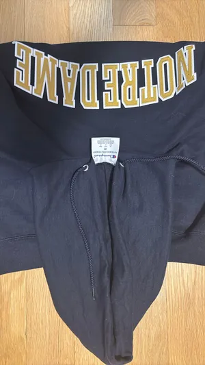 Notre Dame Champion Sweatshirt thumbnail 3
