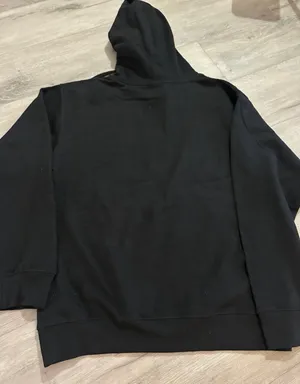 SUCC Rainbow Logo Black Hoodie - Size Medium Step up your streetwear game with this SUCC thumbnail 3