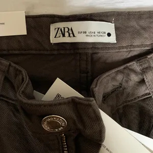 ZARA Jeans thumbnail 6