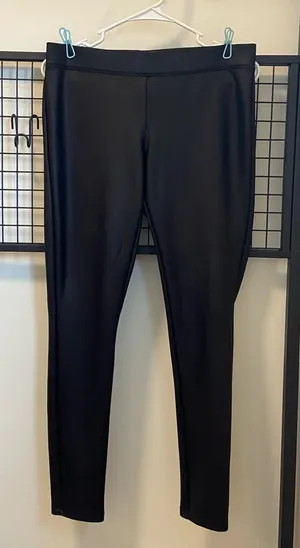 NWOT | Express women’s‎ faux leather leggings — medium thumbnail 1